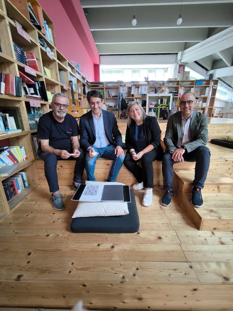 izz2izz ièumì certifica in blockchain i prodotti e i servizi di Silos Visionari Craftsmen team Izz2izz e silos piero monitillo