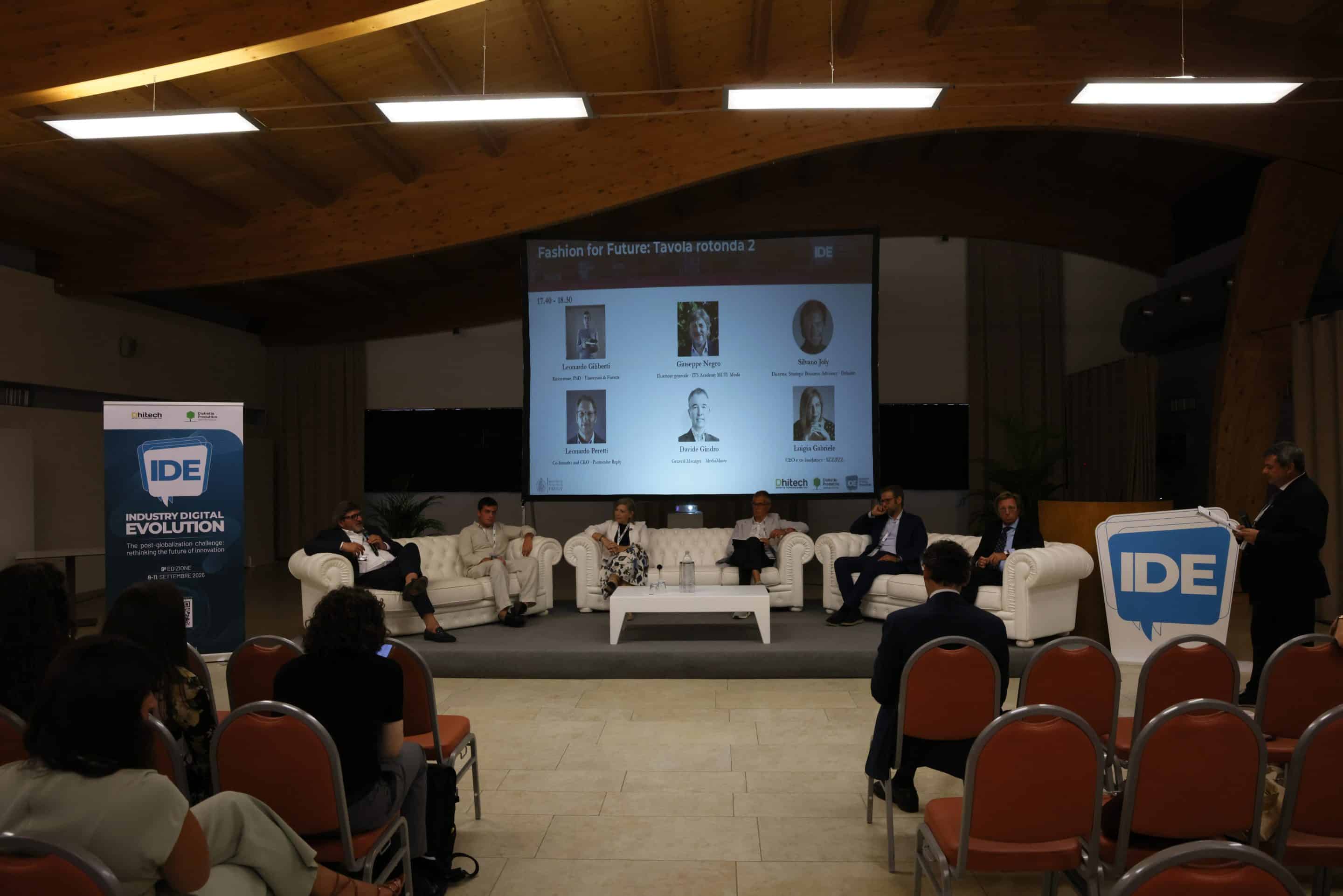 IDE 2026: digital product passport moda, il caso pugliese